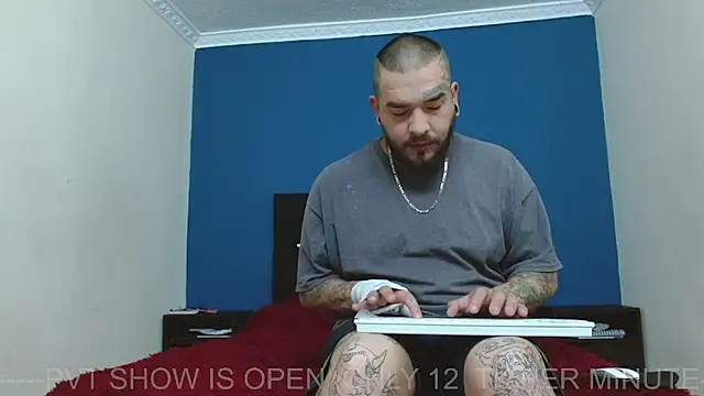 ARIA AND NICK online show from 20, 4, 2026