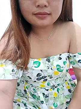 Snapshot of mai-mai-97 chatting on 4, 5, 2026 mai-mai-97 online show from 4, 5, 2026