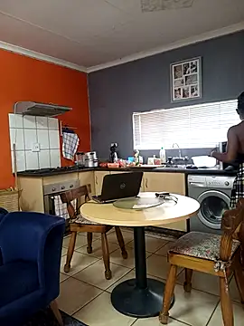 JuicyEbonyGoddess online show from 30, 11, 2025