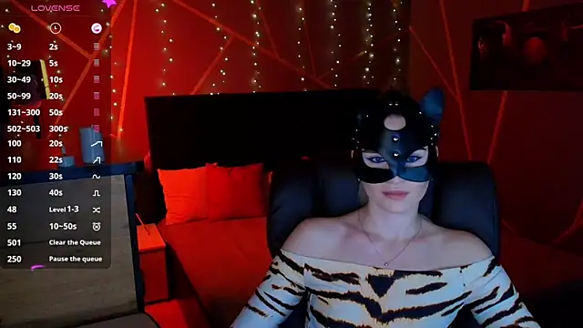  Sweet  Cat  online show from 22, 4, 2026