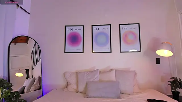 AmaraStorm online show from 10, 3, 2026