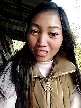 Snapshot of Phayphay2k chatting on 1, 12, 2025 Phayphay2k online show from 1, 12, 2025