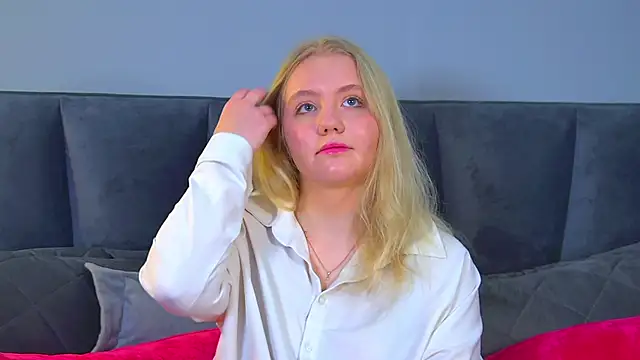 Snapshot of EmilyEvanse chatting on 1, 12, 2025 EmilyEvanse online show from 1, 12, 2025