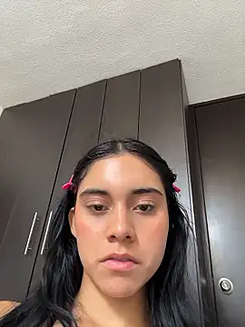 Miia moonn online show from 5, 1, 2026