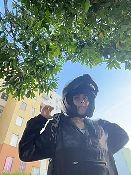 Miia moonn online show from 27, 11, 2025