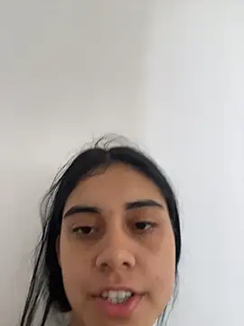 Miia moonn online show from 7, 2, 2026