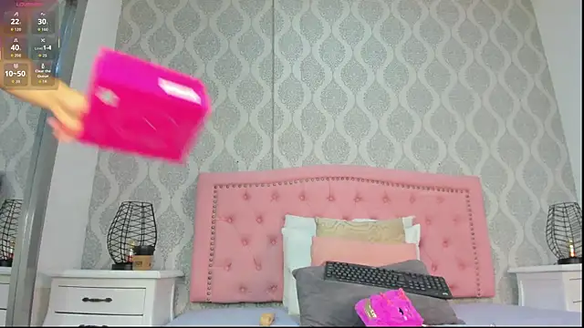 emma scott 7 online show from 8, 1, 2026