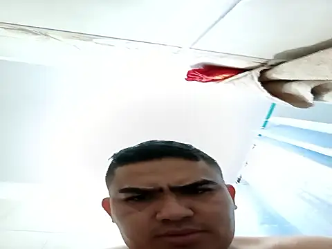 culona2417 online show from 20, 12, 2025