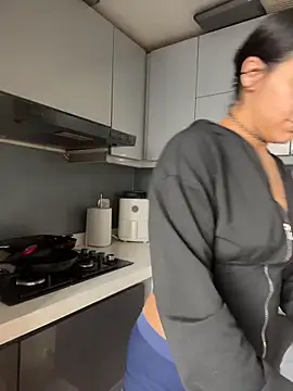 SaraAndrade  online show from 14, 2, 2026