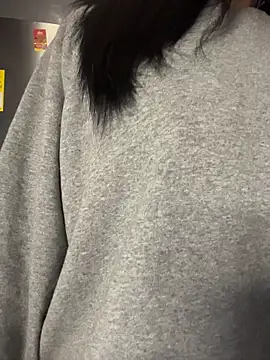 SaraAndrade  online show from 10, 3, 2026