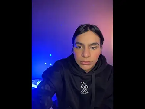 SaraAndrade  online show from 19, 1, 2026