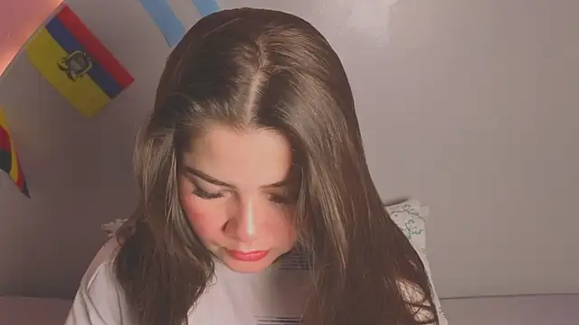 Snapshot of amyvans_ chatting on 4, 7, 2026 amyvans online show from 4, 7, 2026