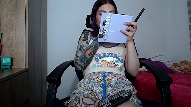 Sweet navy  online show from 3, 12, 2025