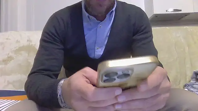 Eroshotlicker online show from 4, 2, 2026