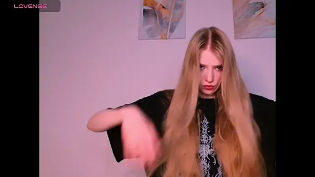  Milana Sparkl75  online show from 7, 1, 2026