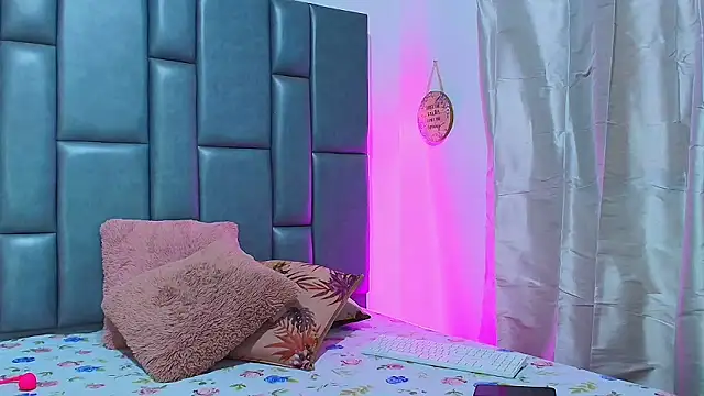 TashaNaughty4u online show from 18, 1, 2026