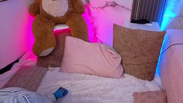 Kattie sweet1 online show from 12, 3, 2026