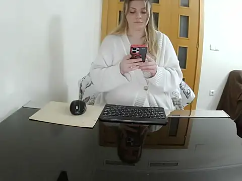 Adelyxveex online show from 21, 12, 2025