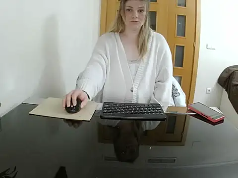 Adelyxveex online show from 22, 12, 2025