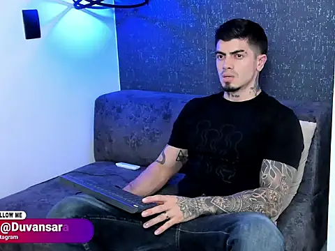  mrcock   online show from 12, 4, 2026