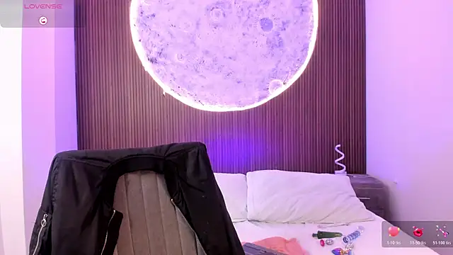 Snapshot of IvannaVolk_ chatting on 11, 2, 2026 IvannaVolk online show from 11, 2, 2026