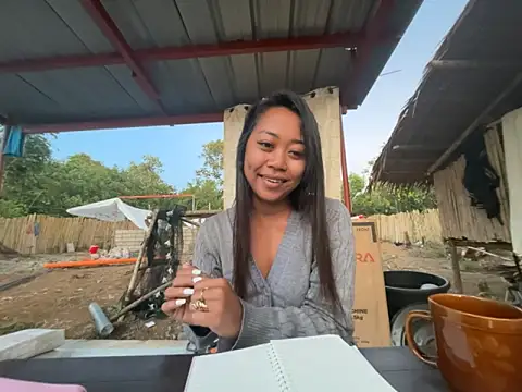 Juliet official pro online show from 17, 4, 2026