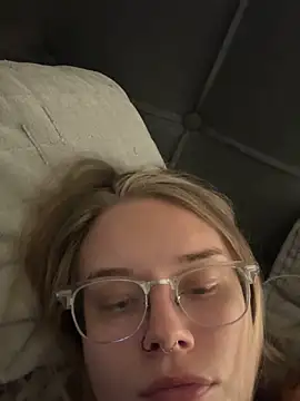 babyblue977 online show from 23, 12, 2025