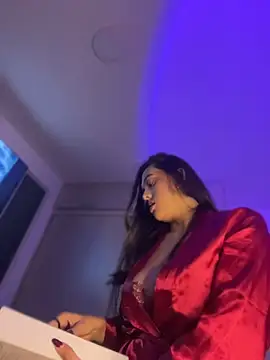 Samantafoxx  online show from 13, 4, 2026