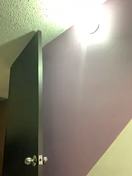 Yuliks  online show from 27, 11, 2025