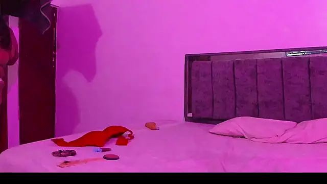 daripaola sexlove online show from 27, 11, 2025