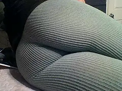 xxxenzo1 online show from 4, 4, 2026