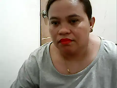 cutechubby online show from 22, 4, 2026