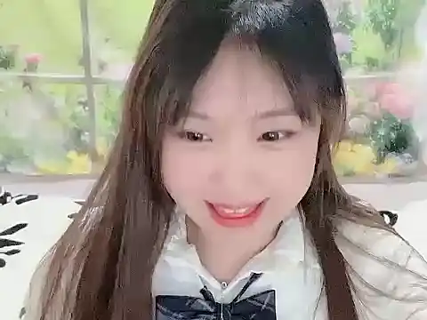 Poppy13 online show from 25, 11, 2025