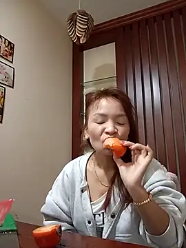 Snapshot of _Joyeveryday_ chatting on 30, 11, 2025 Joyeveryday online show from 30, 11, 2025