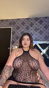 AdeleCruzz online show from 8, 3, 2026