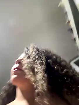 VictoriaaRose online show from 26, 11, 2025