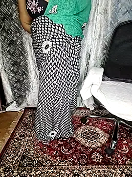 Snapshot of Curvy_Pooja chatting on 3, 7, 2026 Curvy Pooja online show from 3, 7, 2026