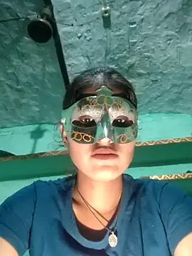 Snapshot of anjli_22 chatting on 18, 4, 2026 anjli 22 online show from 18, 4, 2026