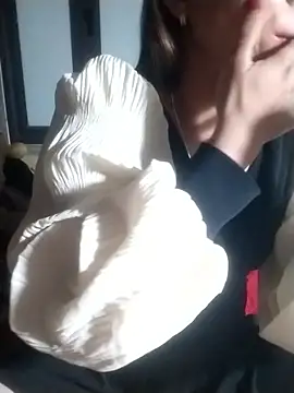 tieutam122 online show from 9, 1, 2026