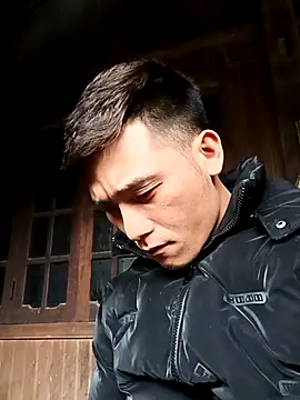 sanu551 online show from 12, 3, 2026