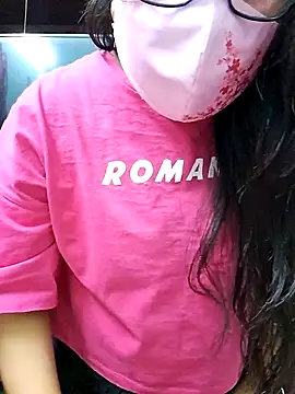 Snapshot of Lovely_Vilika chatting on 27, 11, 2025 Lovely Vilika online show from 27, 11, 2025