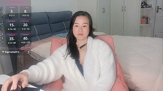 Snapshot of Huiwen163 chatting on 16, 12, 2025 Huiwen163 online show from 16, 12, 2025