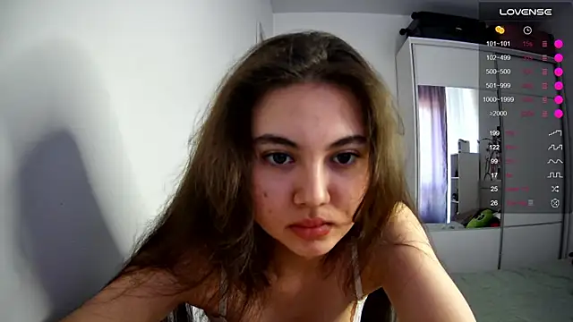 Snapshot of ArianeRandy chatting on 21, 6, 2026 ArianeRandy online show from 21, 6, 2026