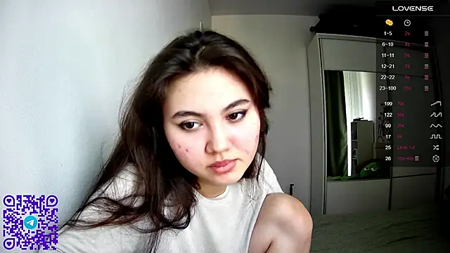 ArianeRandy online show from 4, 6, 2026