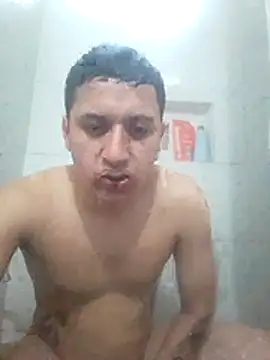 Alvarezz0202 online show from 17, 7, 2026