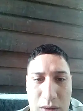Alvarezz0202 online show from 26, 6, 2026