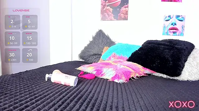 camila hott69  online show from 3, 3, 2026