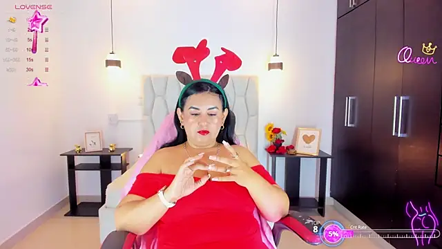 elenamilf online show from 19, 12, 2025