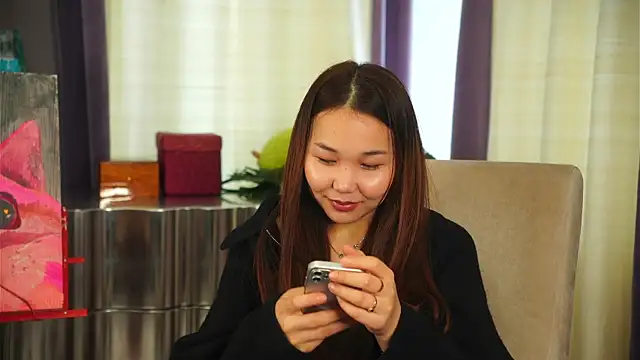 Snapshot of HertaMangis chatting on 30, 11, 2025 HertaMangis online show from 30, 11, 2025