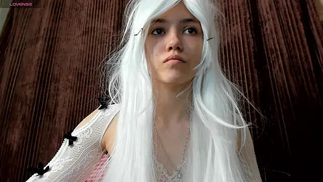 Snapshot of MissKotomissCat chatting on 30, 11, 2025 MissKotomissCat online show from 30, 11, 2025